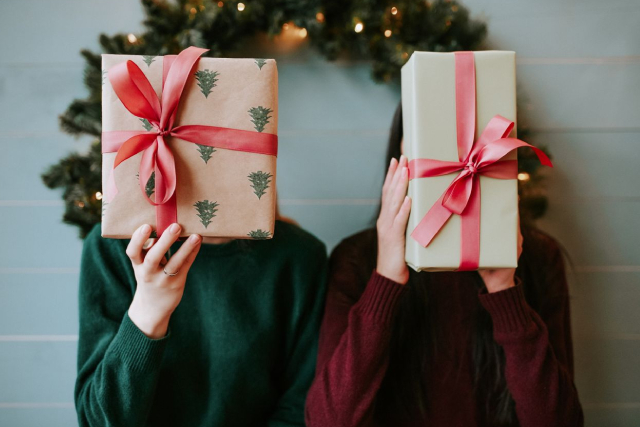 Top Gift Ideas for Picky Friends at Peninsula Plaza